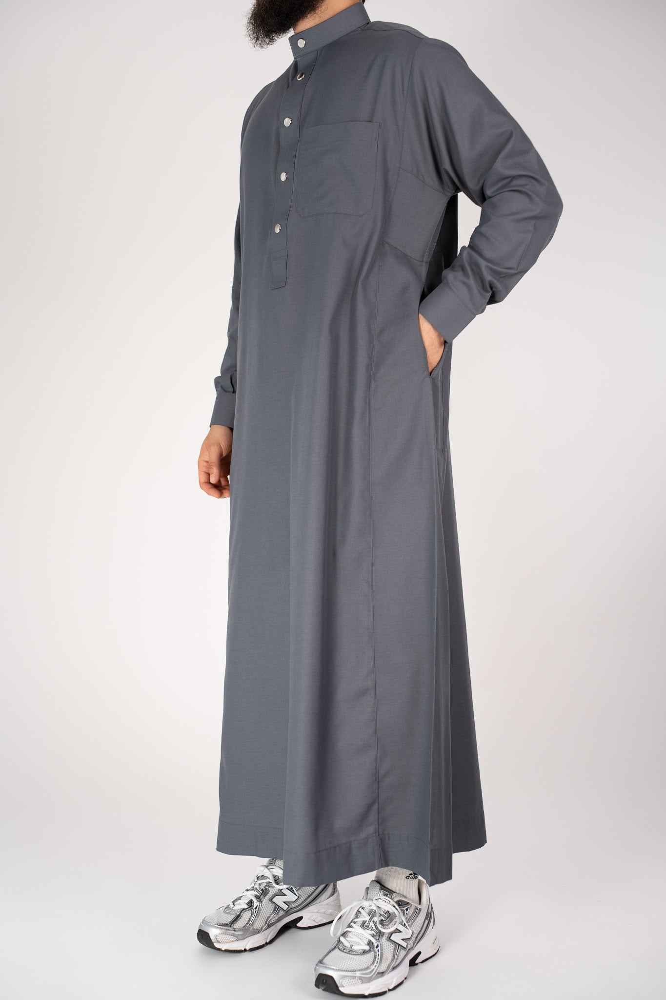 Qamis Shams Anthracite