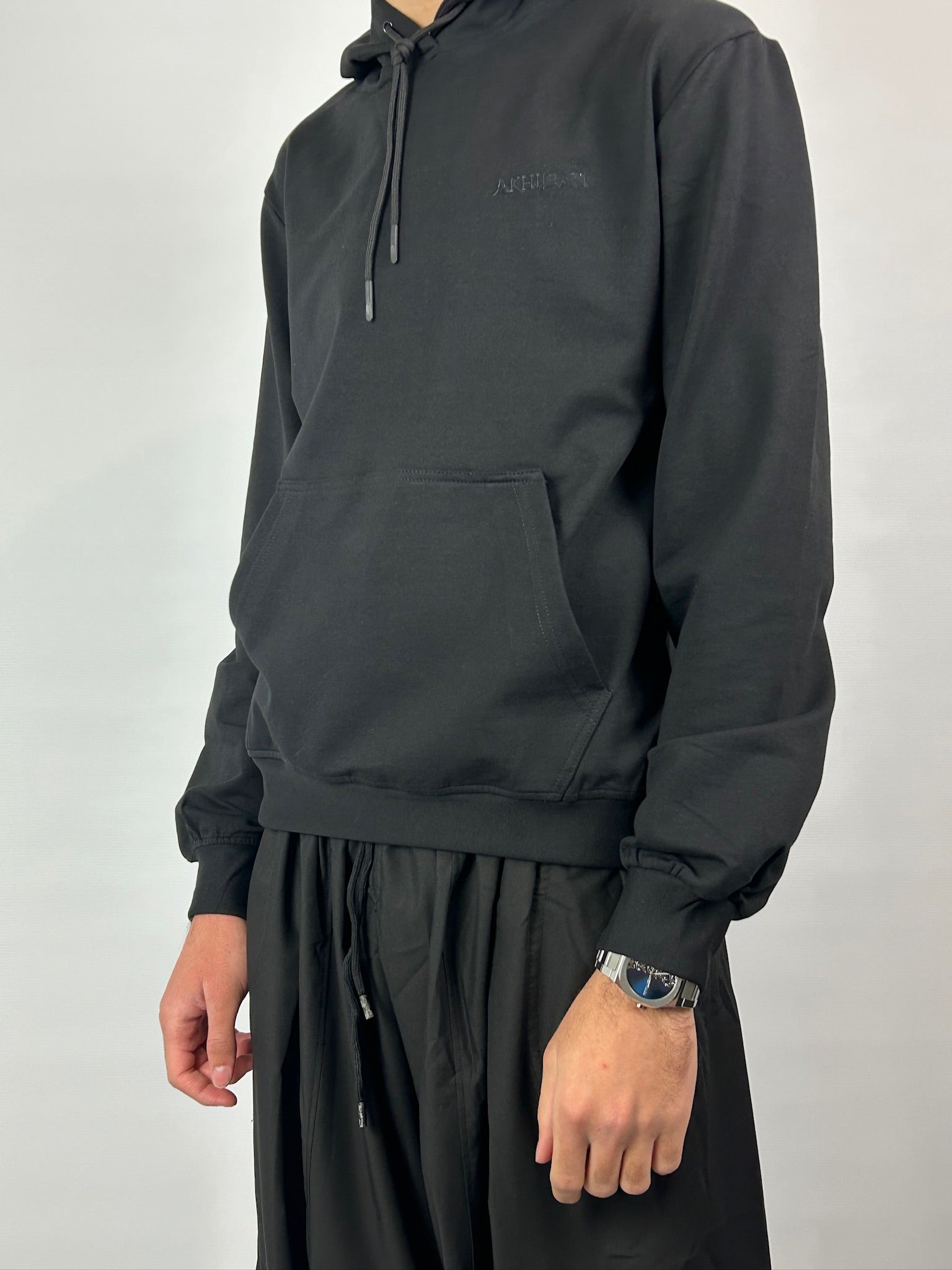 Pull Sweat Capuche Noir